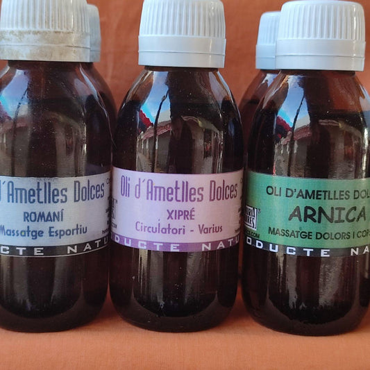 Aceite de almendras con Ciprés
